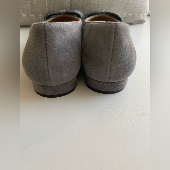 Talbots Suede Flats Grey - Picture 4 of 7